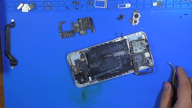 Xiaomi Black Shark 2 | НЕУДАЧНЫЙ РЕМОНТ. ПОДРОБНАЯ РАЗБОРКА. смотреть онлайн