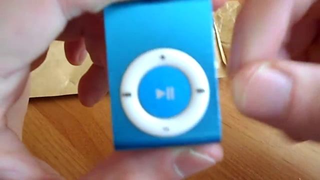Копия iPod Shuffle. Дешевый MP3-плеер из Китая [посылка с AliExpress] смотреть онлайн
