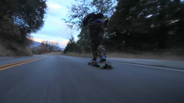 Valhalla Skateboards: Cooper Darquea's Endless Raw Run смотреть онлайн