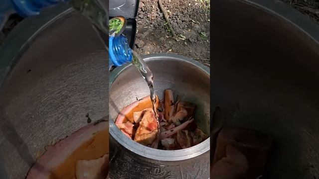 Гороховый суп с копченостями в афганском казане ?