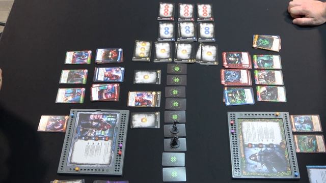 On joue: Twisted Fables Blanche Neige VS Chaperon Rouge смотреть онлайн