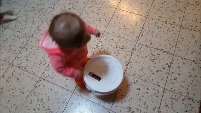 Маша знает, что кушать смотреть онлайн