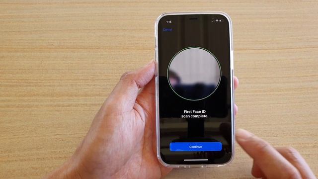 iPhone 12/12 Pro: How to Setup Face ID смотреть онлайн
