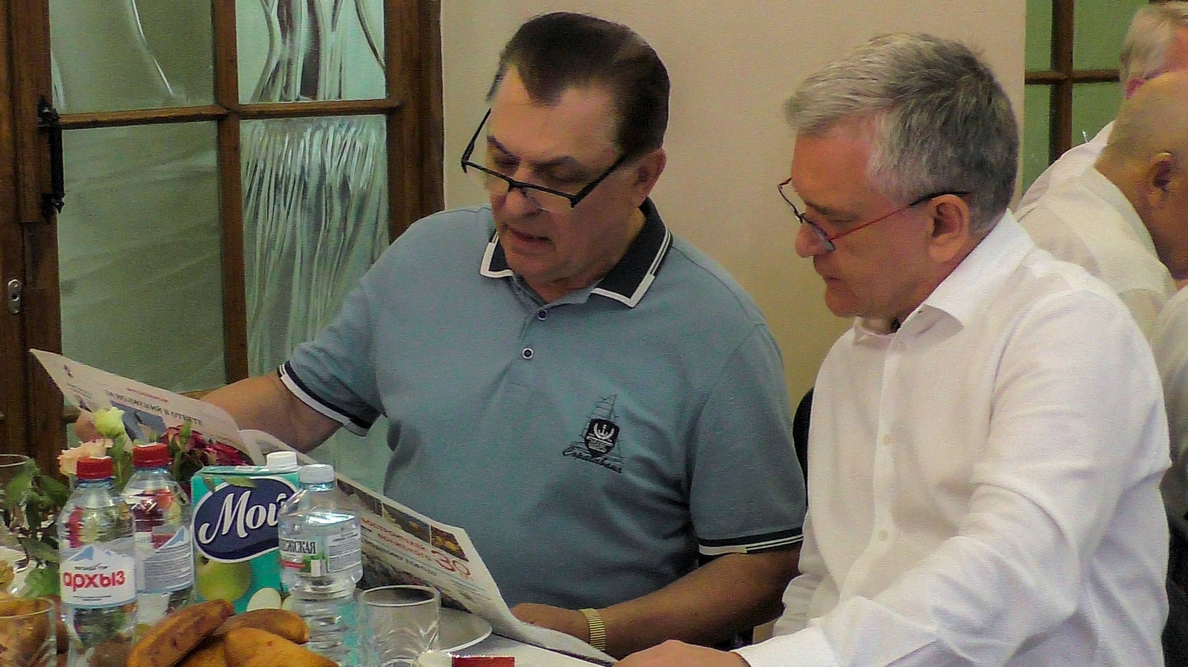 Клуб первостроителей отметил юбилей смотреть онлайн