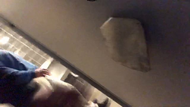 WTF WHY GLORYHOLE смотреть онлайн