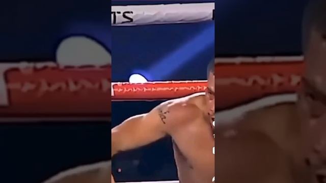 Настолько жёсткий удар, что у боксёра... ??❌ смотреть онлайн