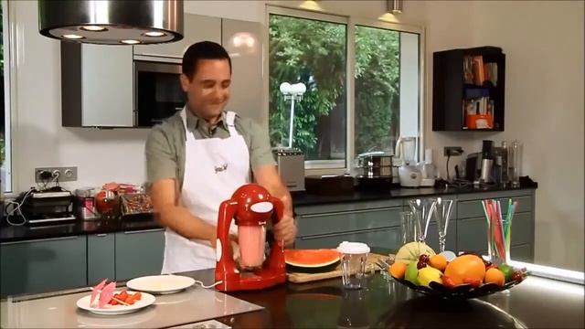 Миксер Smoothie Maker (Смуфи Мейкер) смотреть онлайн