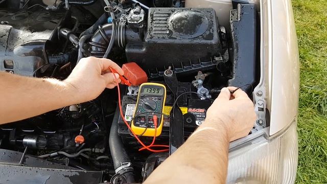 НЕ МОЙТЕ ДВИГАТЕЛЬ !!! Пока не посмотрите это видео !!! Мойка двигателя своими руками ! смотреть онлайн