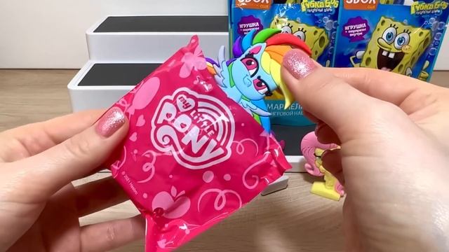 My LITTLE PONY и ГУБКА БОБ квадратные штаны! New Сюрпризы SBOXClub Игрушки Мультик Surprise unboxin смотреть онлайн