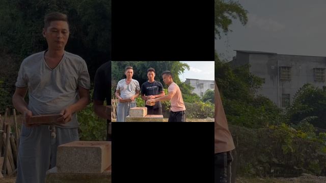 Count how many bricks I broke, Chinese Kung Fu boy keeps practicing смотреть онлайн