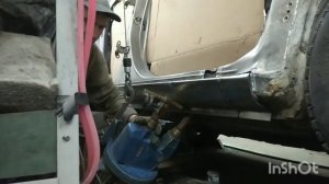 Тойота Витц. Отгнил стакан, исчезли пороги...