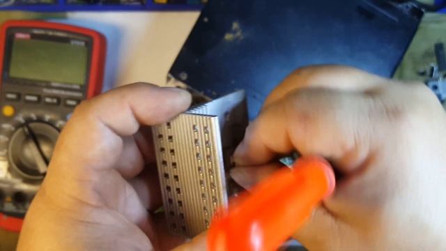 Ремонт зарядного устройства , замена шунта смотреть онлайн