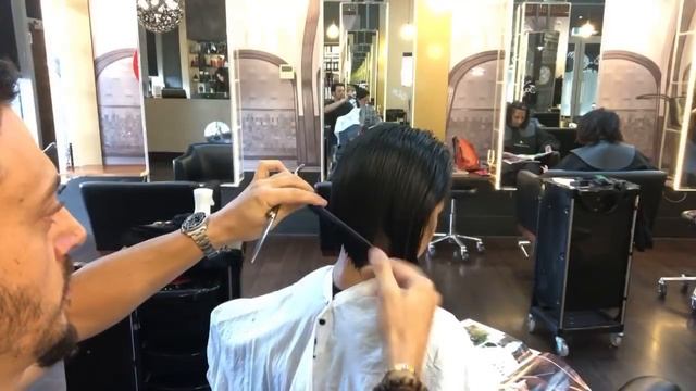 || Adam Ciaccia Live & UnPlugged - Cutting a A-Line/Concave/Graduated Bob on Shalini || смотреть онлайн
