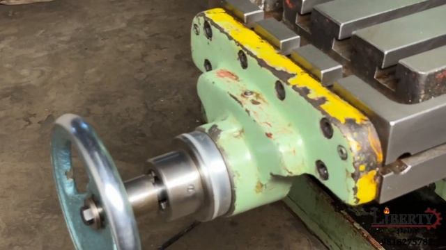 Stanko 6M82 Universal Milling Machine - Table 1325 mm x 320 mm смотреть онлайн