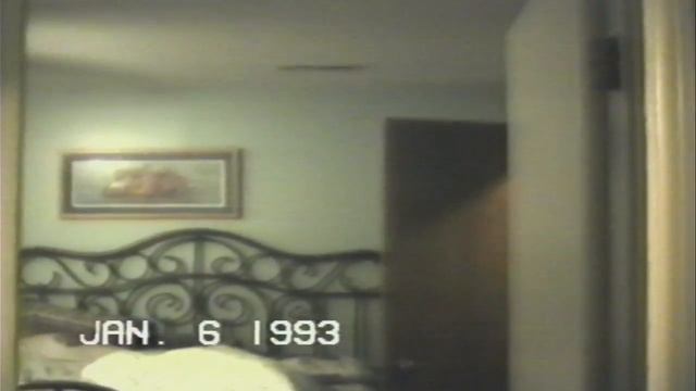 VHS Camera Review! смотреть онлайн