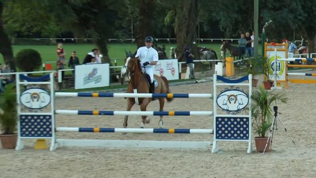 Rodrigo M. Moraes com Dugana 1,30m 5a. etapa COPA CHSA (Campeão Master Top) смотреть онлайн