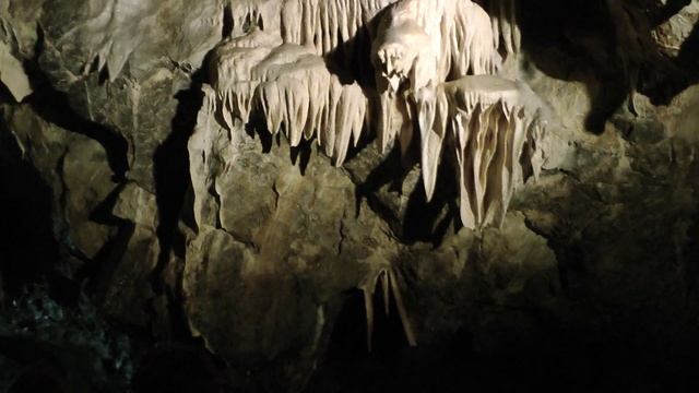 Panasonic HDC-SD800 - Punkevní jeskyně смотреть онлайн