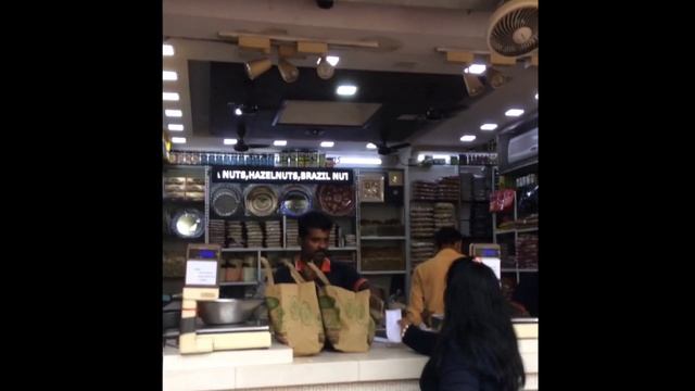 Lajpat Nagar Market | Central Market Delhi | #LAJPATNAGAR смотреть онлайн
