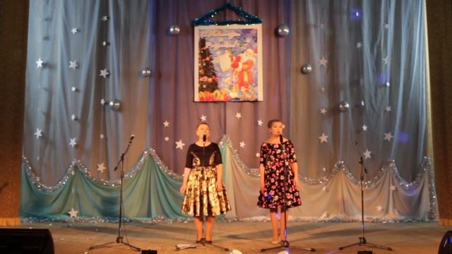 Песня "Январский вальс" - Ирина Даудова и Надежда Буенко, Октябрьский Дом культуры смотреть онлайн