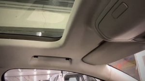 Лайфхак для Skoda Superb B6: снимаем ручки потолка без специнструмента! Чистим сливные каналы люка