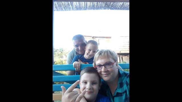 Мы на даче не скучаем... смотреть онлайн