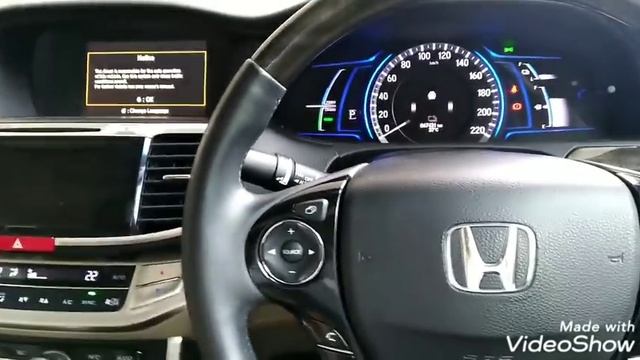 รีวิว รถมือสอง HONDA ACCORD 2.0 HYBRID TECH ปี 2015 ซันรูฟ ไมล์ 6x,xxx km ราคา 899,000 บาท смотреть онлайн