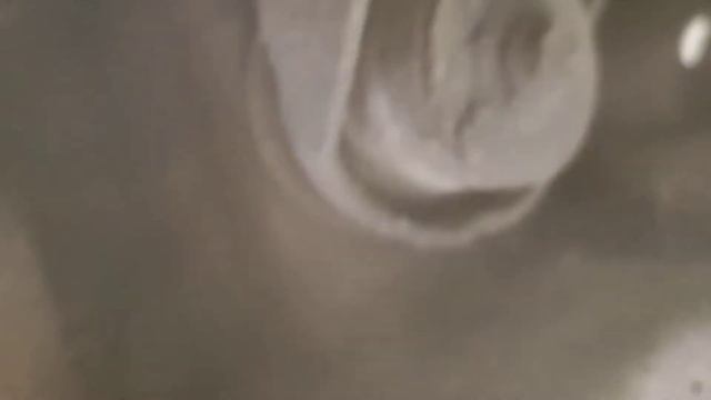 Ссанг йоннг кайрон ч истка дренажных отаерстий в кузове.