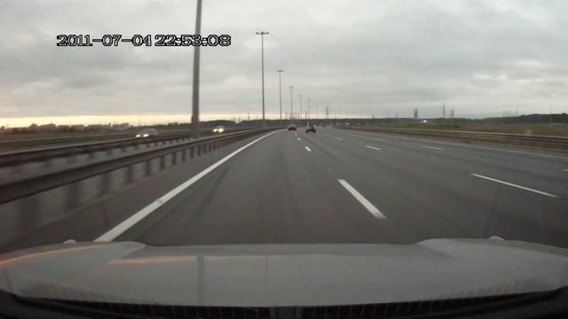 Помеха в левом ряду на КАД (чуть не убрался) смотреть онлайн