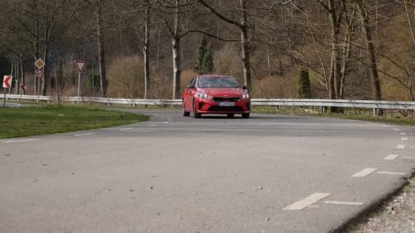 2020 Kia Ceed GT REVIEW Ceed CD - Autogefuel