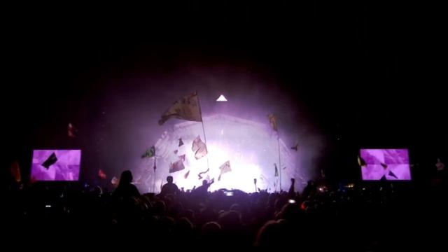 Arctic Monkeys - Dancing Shoes - Live @ Glastonbury 2013 - HD смотреть онлайн