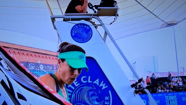 Alize Cornet vs A. Sasnovich. Cleveland 2022. 1 set. смотреть онлайн