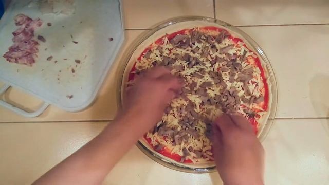 Пицца "БараБеко", союз барана и свиньи! смотреть онлайн