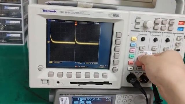 TDS3054 Tektronix Digital Oscilloscope Test смотреть онлайн