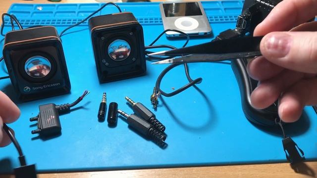 Міні стерео колоночки Sony Ericsson MPS-70 - переробляємо під mini-jack 3.5 мм #fotich смотреть онлайн