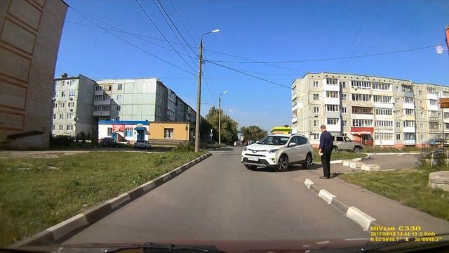 так ездят в г.Узловая (2) смотреть онлайн