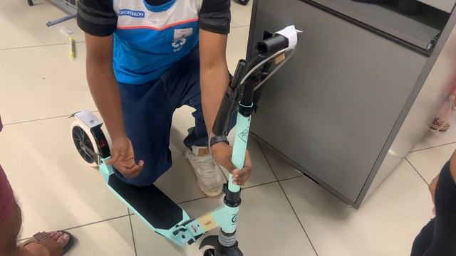 DECATHLON OXELO Town 7XL Adult Scooter 100 kgs weight Shopping Unboxing Setup & Ride | Shopping Vlo смотреть онлайн