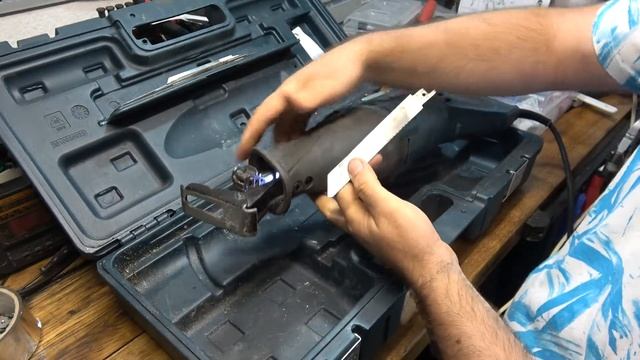 Fierastrau sabie ⚔ Bosch GSA 1100 E (Reciprocating/sabre saw)