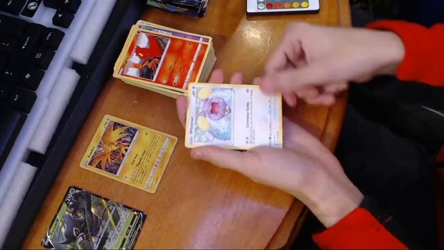 Pokemon Card Unboxing "ODD JOBS OFFICE" смотреть онлайн