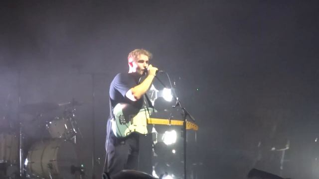 Sam Fender Seventeen Going Under Victoria Warehouse Manchester Night 2 смотреть онлайн