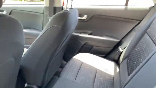 2020 Kia Rio 5-Door Panama City, Lynn Haven, Fort Walton, Port St. Joe, Marianna, FL 328388 смотреть онлайн