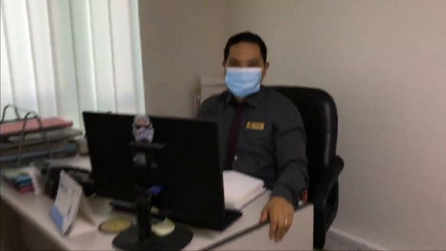 Last Day At Work in Al Bustan Centre & Residence смотреть онлайн