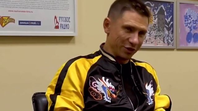 Тимур Батрутдинов про самолет. смотреть онлайн