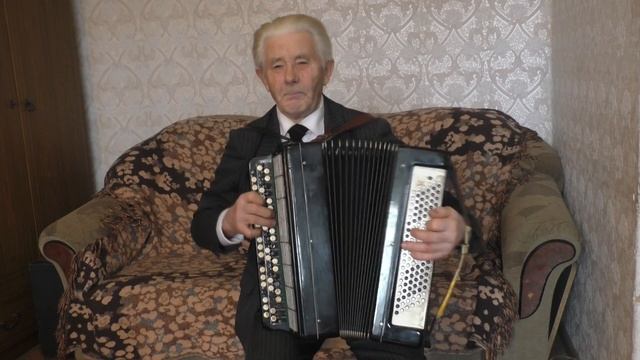 Юрий Пузиков - М. Блантер "- Солнце скрылось за горою " смотреть онлайн