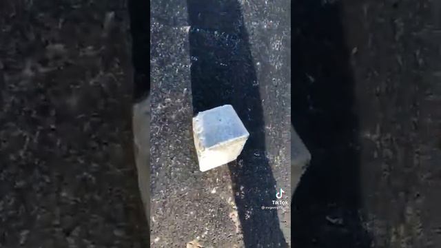 Слитки золота на дороге смотреть онлайн