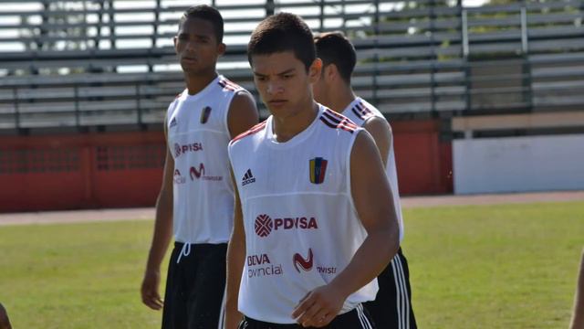 Ronaldo Lucena con la Vinotinto Sub 20 смотреть онлайн