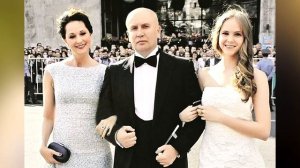 Ольга Кабо оформила развод с бизнесменом Николаем Разгуляевым / Кинописьма