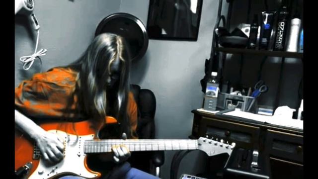 Playing my new 19 year old American Deluxe Stratocaster! #BossKatanaAir #FatStrat #guitarist смотреть онлайн