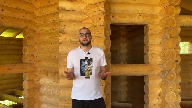 ШЕСТИУГОЛЬНЫЙ дом из оцилиндрованного бревна || Обзор сруба из Кировской сосны от Колосов Хауз смотреть онлайн
