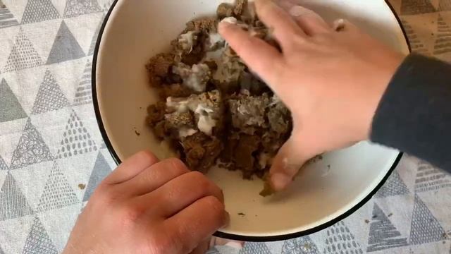 Мастырка на крупного карася . Дедовский метод. смотреть онлайн