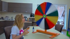 Света и Богдан раскрасили футболки // Твиксики